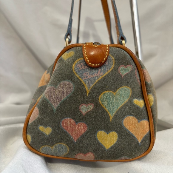 Dooney & Bourke Coated Canvas Heart Print Small Barrel Shoulder Bag Brown - Picture 5 of 14